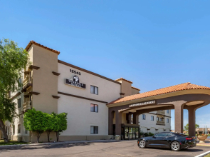 Windmill Suites Surprise - Phoenix, an Ascend Collection Hotel