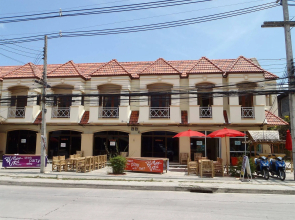 Asia Blue The Tavern Hacienda - Hostel