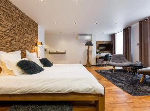 Les suites sainte claire