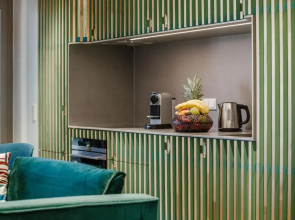 Brucklyn Suites
