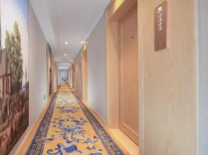 Vienna Hotel Yunnan Chunrong Street Qicai Yunan