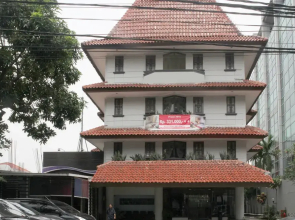 Airy Menteng Wahid Hasyim 53 Jakarta