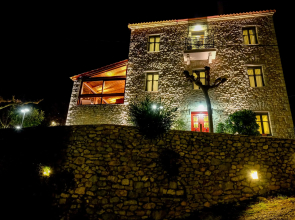 Kiriaki Guesthouse & Suites