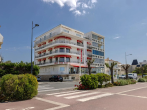 Family Golf Hotel