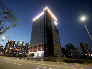 Hound Hotel Gijang