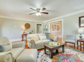Historic Arab Home: 12 Mi to Guntersville Lake!