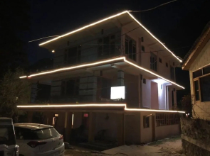 Moustache Kasol