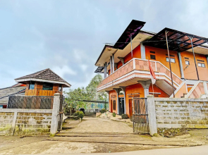 Hotel O Artana Bed and Breakfast.NearSitu Cileunca