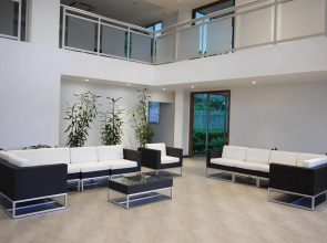 Luganvilla Business Hotel and Restaurant