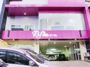 Capital O 454 Raising Hotel