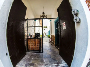 Gente de más Bed & Breakfast