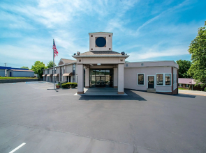 Quality Inn Near Six Flags St. Louis