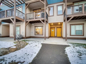 Mccall Vacation Rental w/ Private Balcony & Grill!