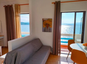 Papas Rooms on the Seafront