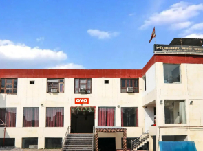 Loknath Guest House By OYO Rooms