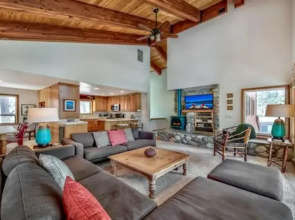 Your Roomy Northstar Retreat Awaits by RedAwning
