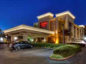 Hampton Inn Memphis-Poplar