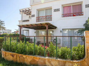 1 bedroom in Sunterra with huge patio