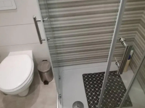 Ria Center Apartment - Left
