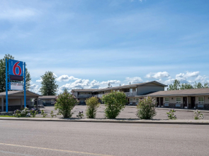 Motel 6 Fort Nelson, BC