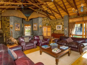 Mkuze Falls Game Lodge