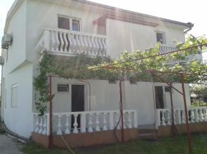 Kastrati Apartments