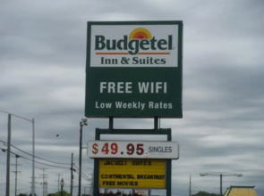 Budgetel Inn & Suites Hotel