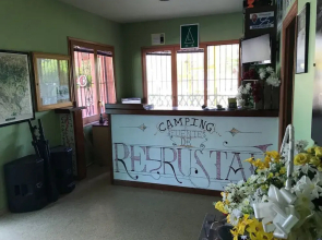 Camping Fuente de Regustrán