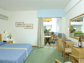Avra Collection Coral Hotel - Adults Only
