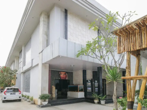 Airy Raya Pariwisata Kuta Lombok