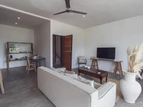 Elegant 2-br Flat Near Downtown Tulum Area