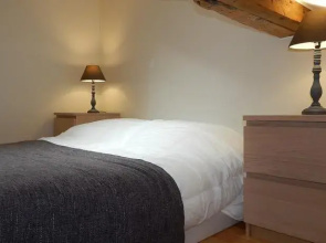 Apartment Paris-Boetie