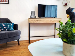 Villa 49B