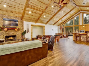 1750-heavenly Log Home 4 Bedroom Chalet by Redawning