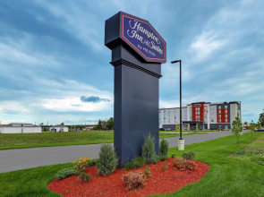 Hampton Inn & Suites by Hilton Belleville