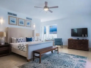 Luxury Villas - Mandatory All-Inclusive