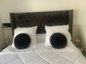 Petit appartement chez l’hôte avec piscine