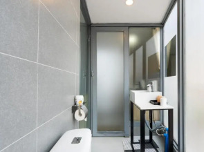 Ekomo Home 102 - Central Saigon