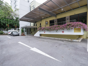 VIP Hotel (SG Clean Certified)