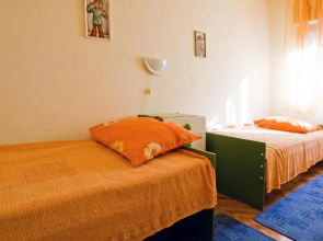 Apartments Sanda - 10 M from the beach