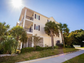 3 BR Beach Houses 25th Ave. South Ocean Blvd