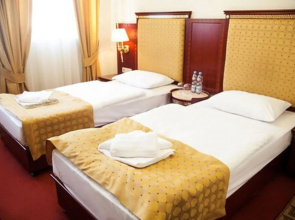 Hotel Holiday Park