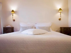 The White Chalet Boutique