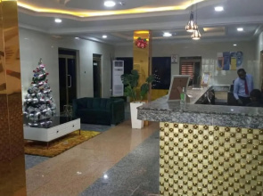 Leadwort Hotels