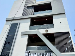 Hotel Madhava Residency