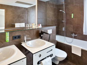 Отель Four Points Flex by Sheraton Vienna Hauptbahnhof