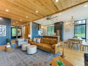Modern Turnerville Cabin w/ Hot Tub & Scenic Views