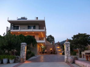 Tsoutsis Apartments
