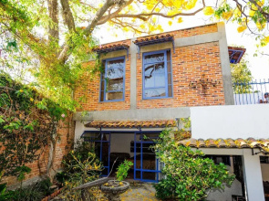 Casa Aurora Garden Retreat