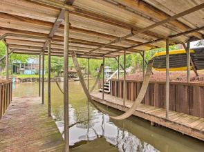 Cedar Creek Reservoir Home w/ Private Boat Launch!